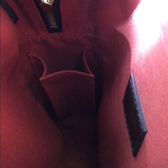 Louis Vuitton. Messenger bag - Picture 6 of 6